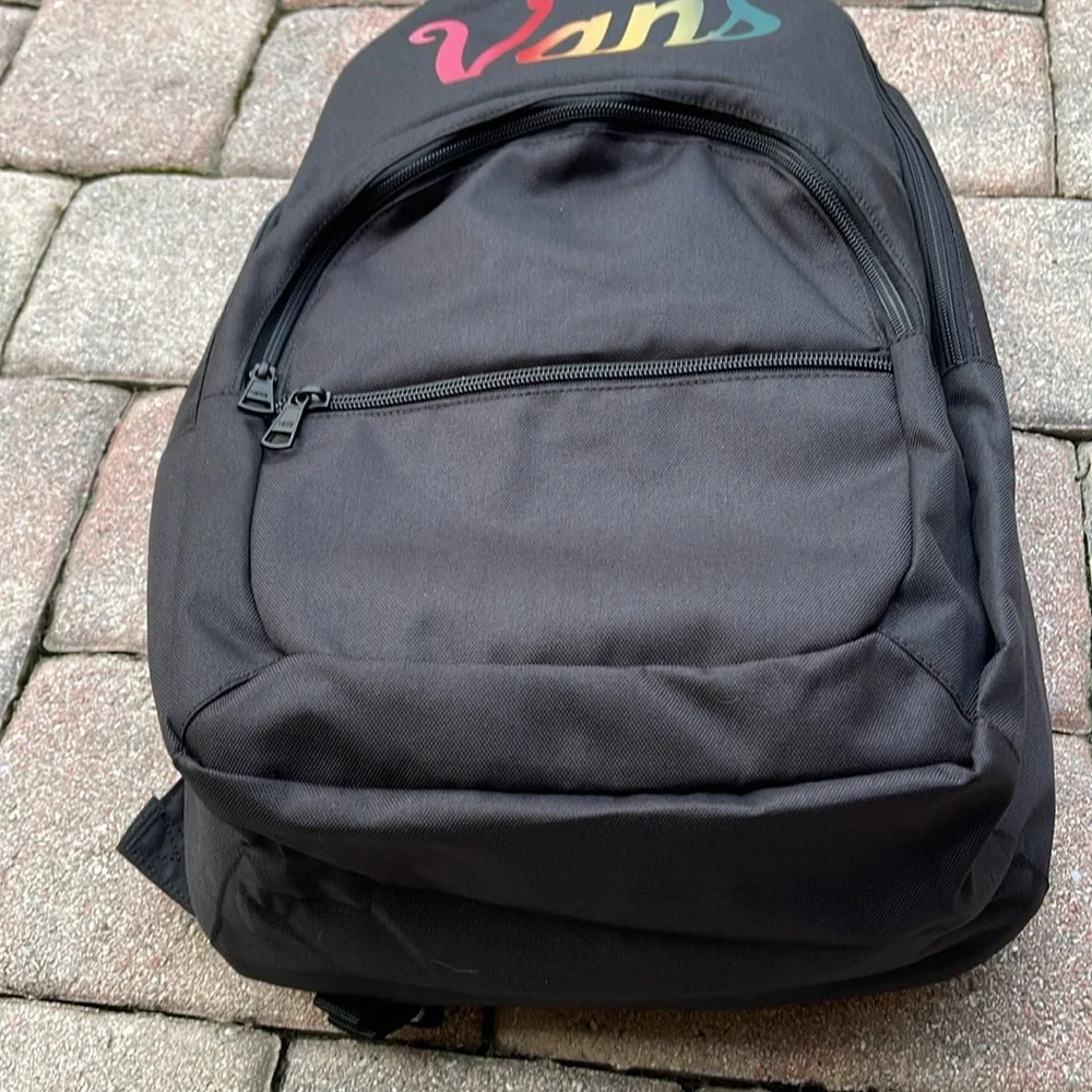 VANS Ranged 2 Backpack Black Women Casual School Student Bag VN0A7UFNJNH NWT